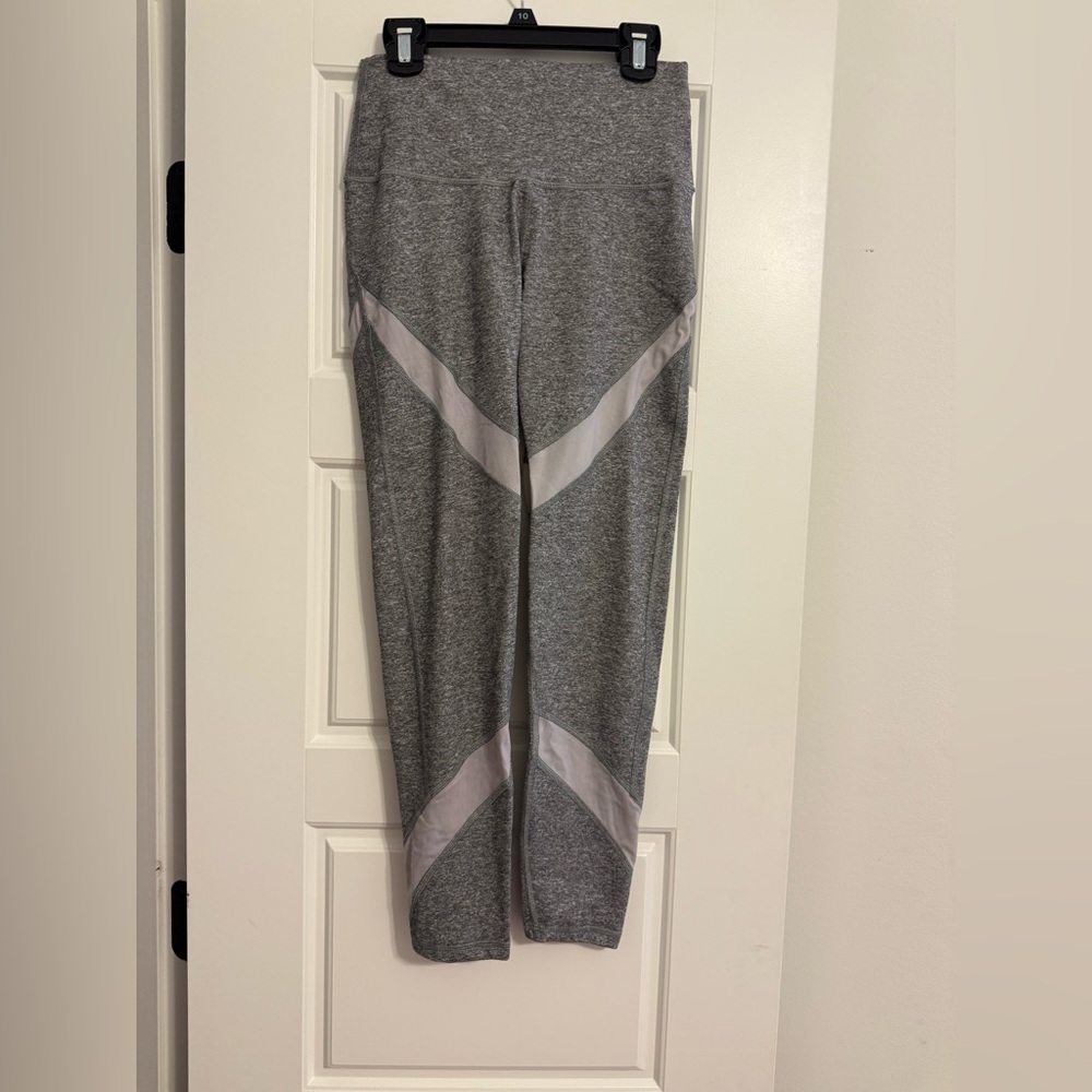Aerie Gray Leggings with White Accents